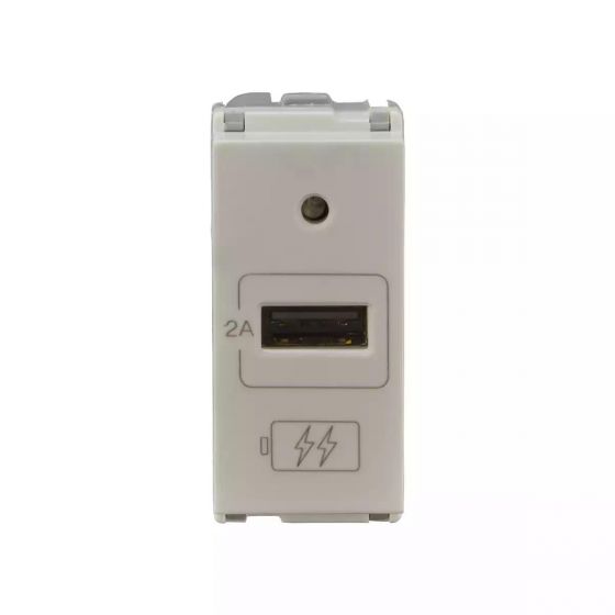 CB91101AW02 entice USB Charger 2000 mA 1M White